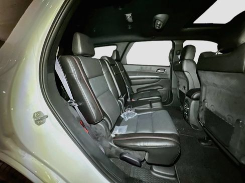 Used 2025 Dodge Durango GT AWD/4WD image 32