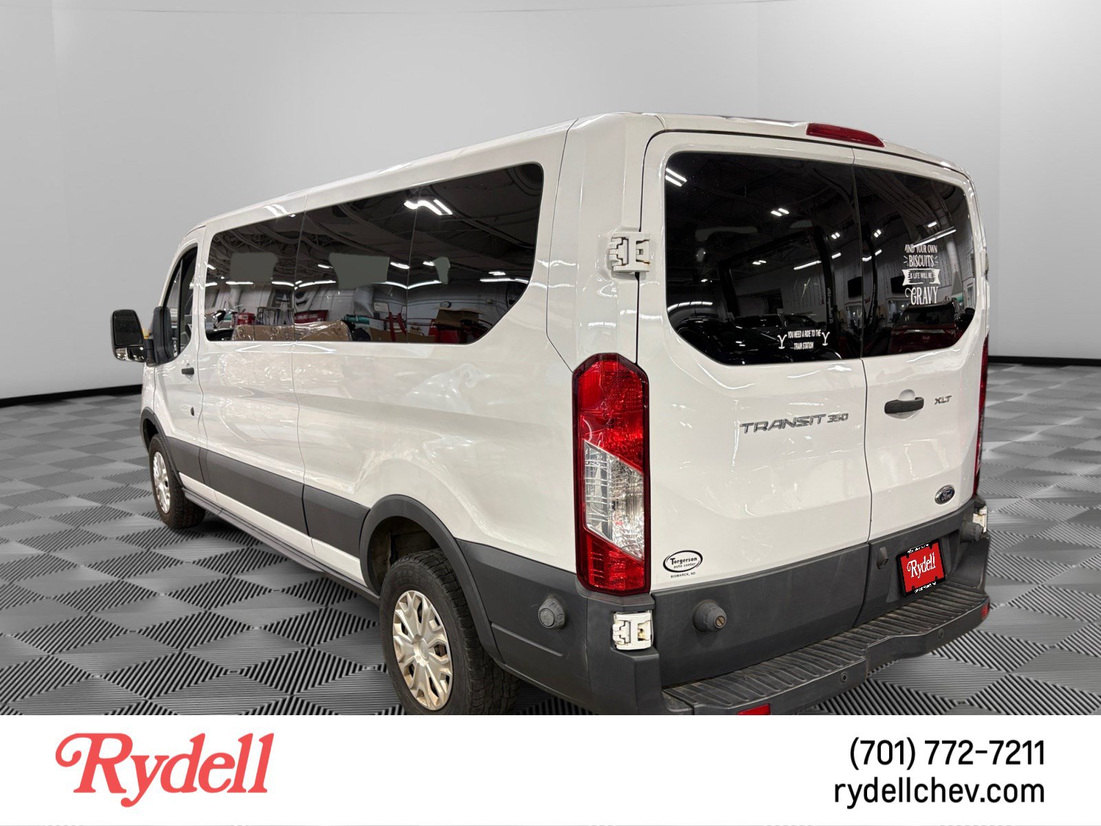 Used 2016 Ford Transit 350 XLT RWD image 2