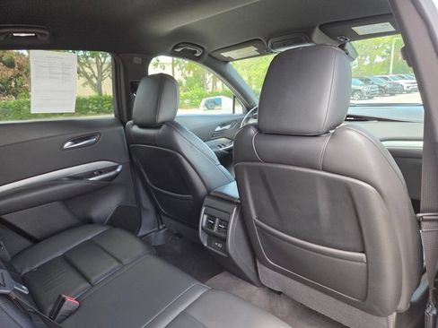 Used 2021 Cadillac XT4 Premium Luxury w/ Driver Awareness Package FWD image 17