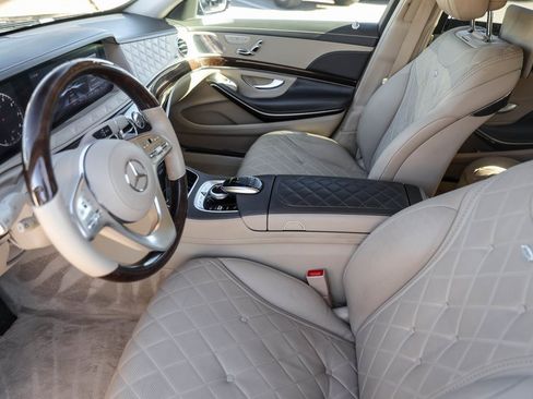 Used 2018 Mercedes-Benz S 560 4MATIC Sedan image 8