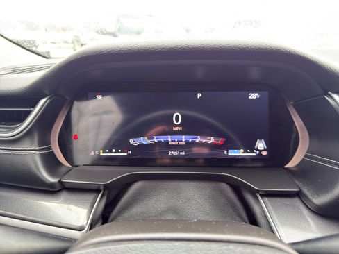 Used 2022 Jeep Grand Cherokee L Laredo w/ Luxury Tech Group I image 18