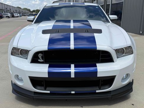 Used 2014 Ford Mustang Shelby GT500 w/ Equipment Group 821A RWD image 32