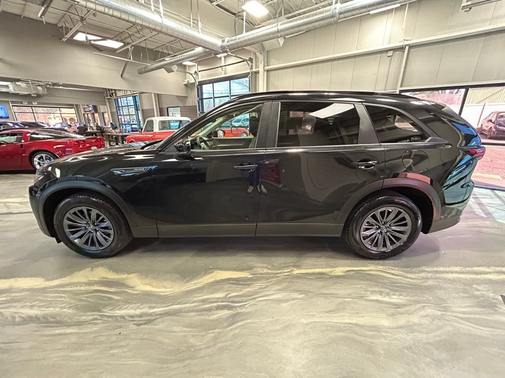 Used 2025 MAZDA CX-70 3.3 Turbo w/ Preferred Package AWD/4WD image 36