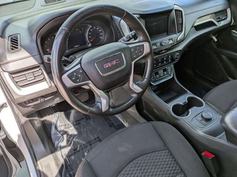 Certified 2020 GMC Terrain SLE FWD image 11