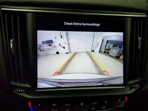 Used 2022 Maserati Levante GT image 20