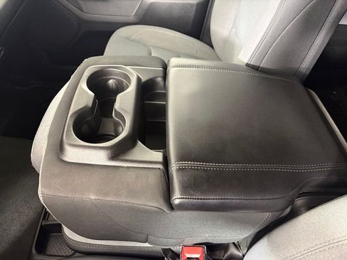 Used 2021 RAM 1500 Big Horn RWD image 30