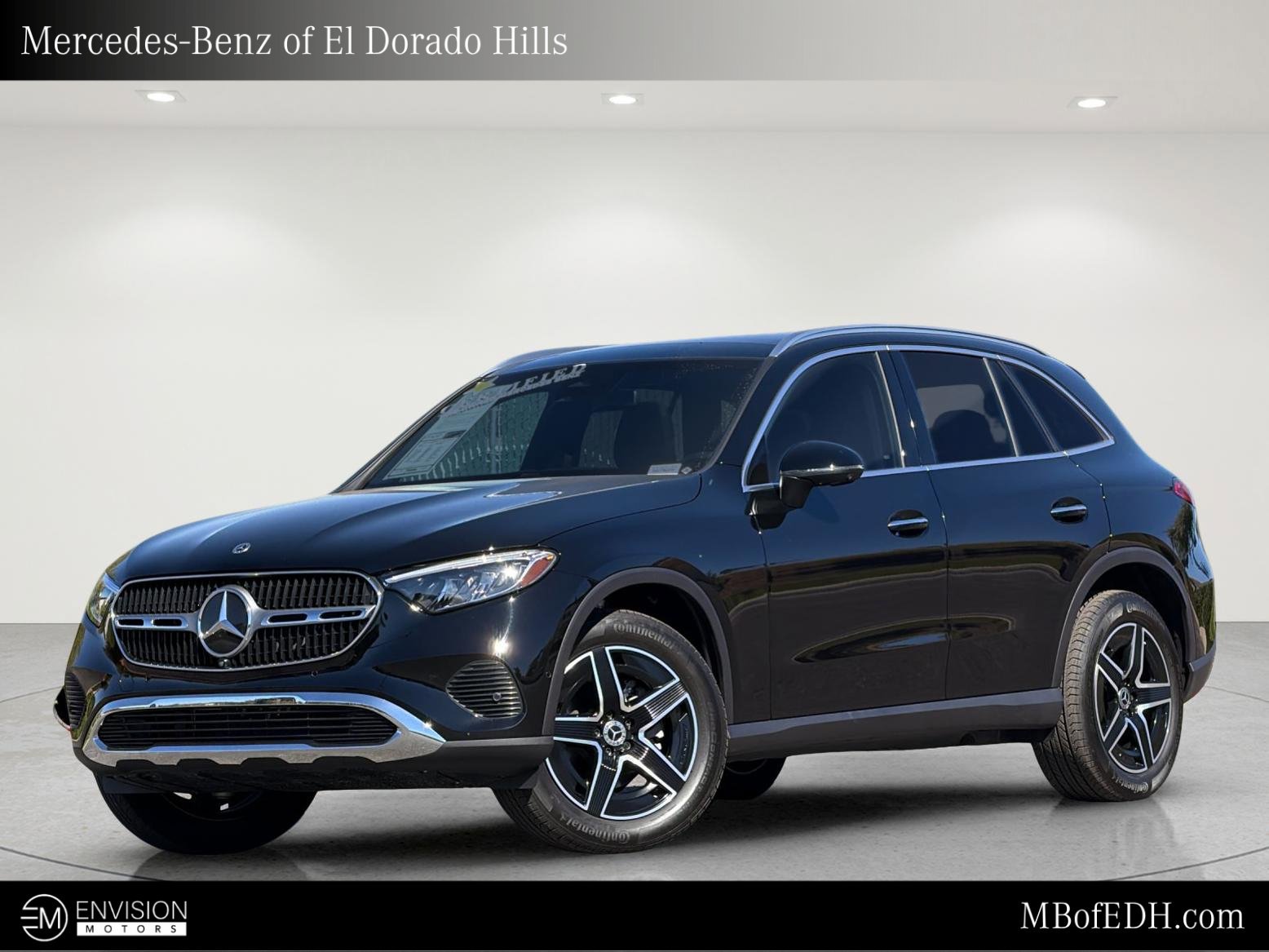 Certified 2026 Mercedes-Benz GLC 300 4MATIC image 1