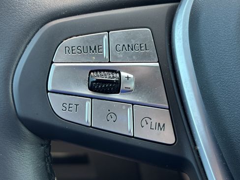 Used 2024 BMW X3 sDrive30i w/ Premium Package RWD image 19