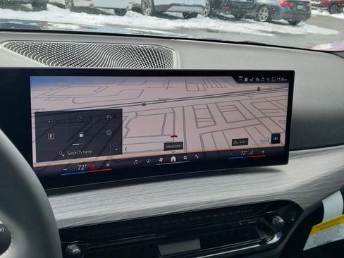 New 2026 BMW 330i xDrive Sedan w/ Premium Package AWD/4WD image 11