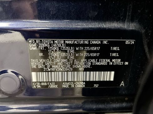 Used 2024 Toyota RAV4 XLE FWD image 27