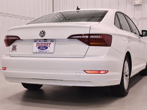 Used 2019 Volkswagen Jetta S w/ Driver Assistance Package FWD image 9