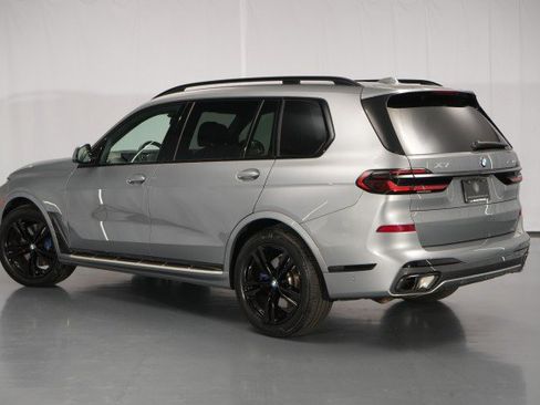Used 2026 BMW X7 xDrive40i AWD/4WD image 19