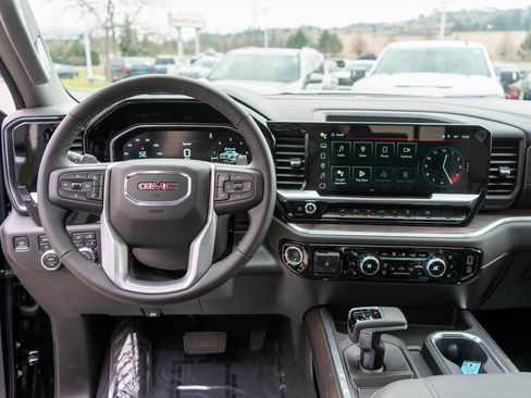 New 2026 GMC Sierra 1500 SLT w/ SLT Premium Plus Package AWD/4WD image 16