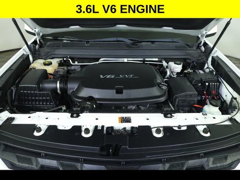 Used 2022 Chevrolet Colorado LT w/ LT Convenience Package RWD image 5