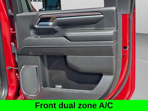 Used 2024 GMC Sierra 2500 SLT w/ SLT Premium Package image 19