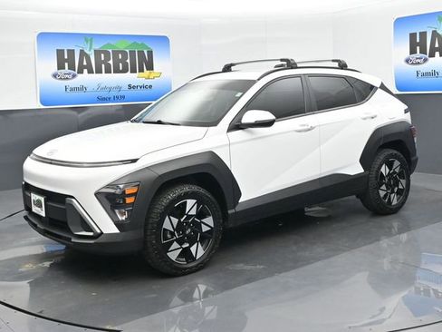 Used 2024 Hyundai Kona SEL AWD/4WD image 1