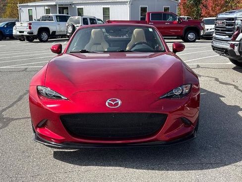 Used 2019 MAZDA MX-5 Miata RF Grand Touring image 3
