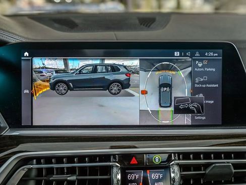 Used 2020 BMW X5 xDrive40i w/ Premium Package image 25