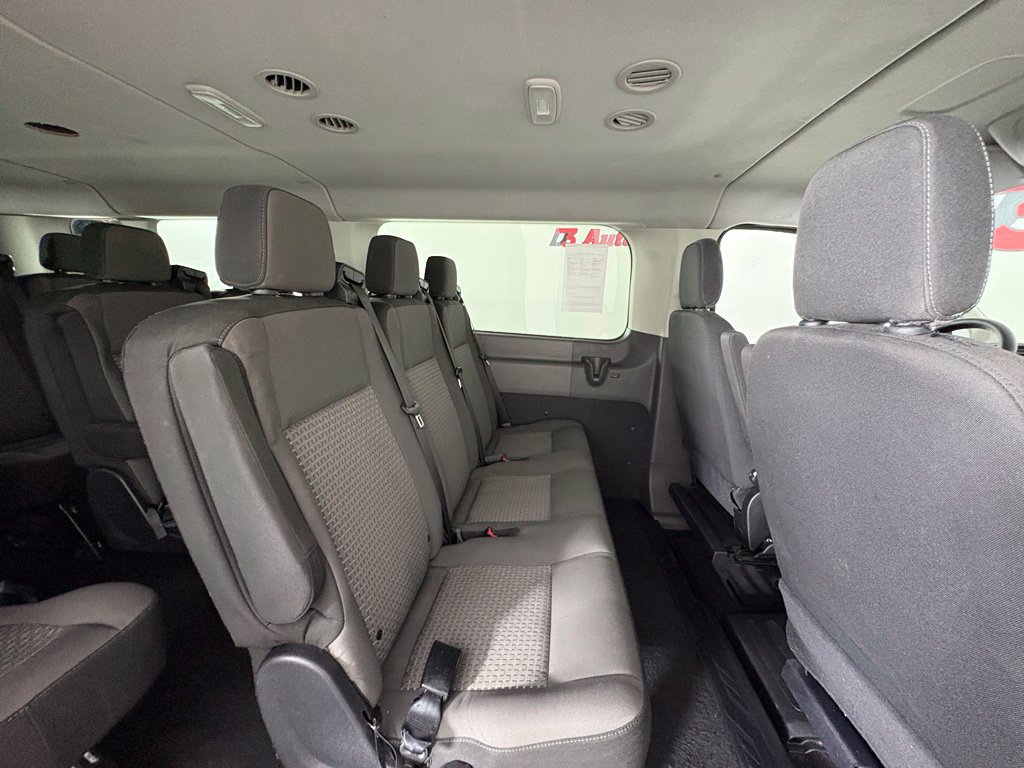 Used 2024 Ford Transit 350 XLT RWD image 38