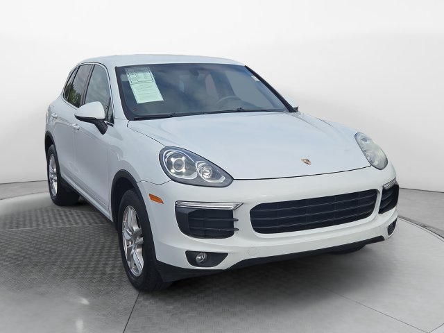Used 2016 Porsche Cayenne AWD/4WD image 7