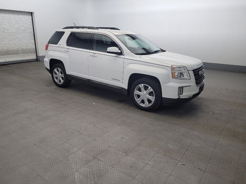 Used 2017 GMC Terrain SLE FWD image 11