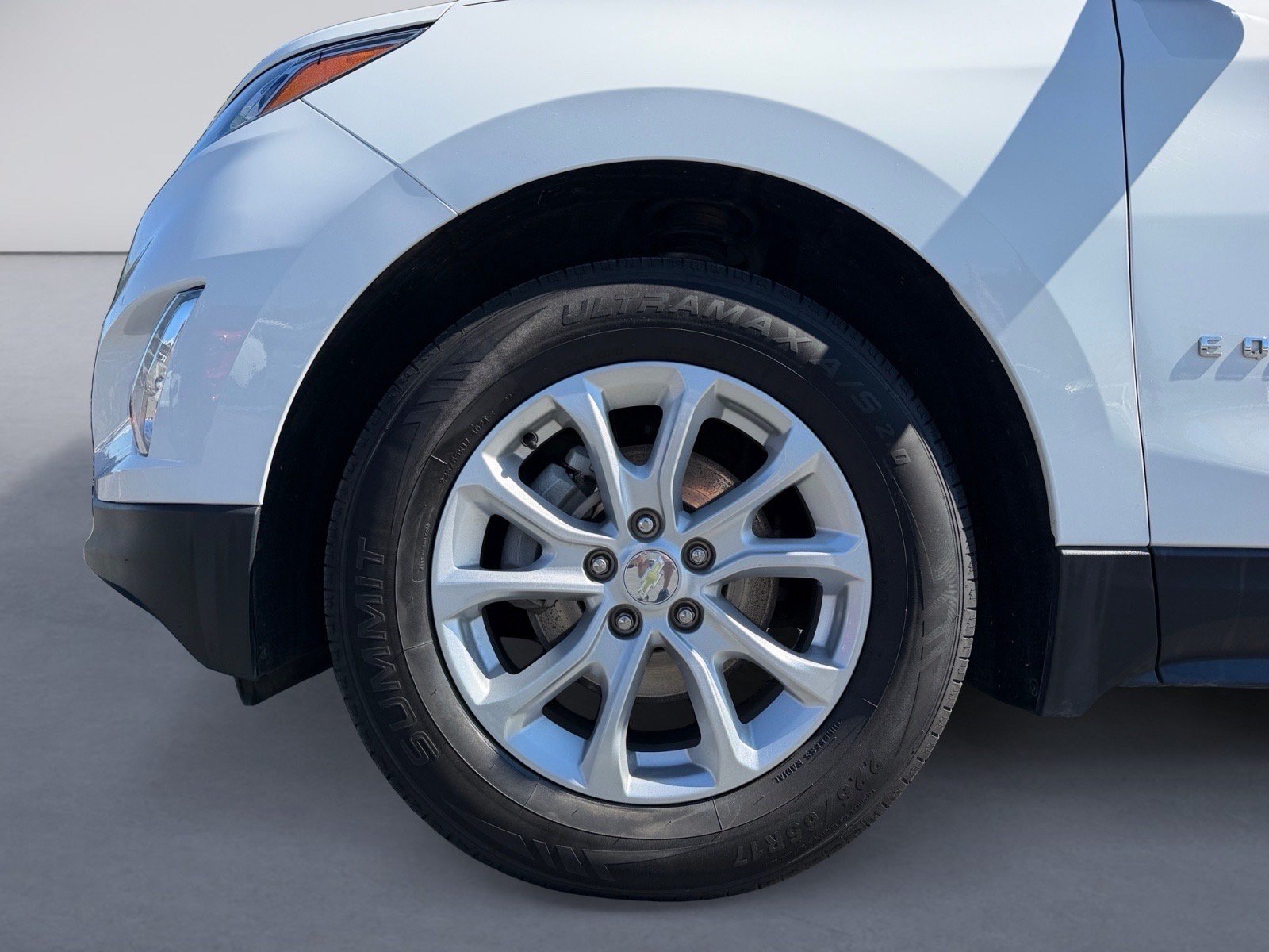 Used 2021 Chevrolet Equinox LS w/ LS Convenience Package FWD image 9