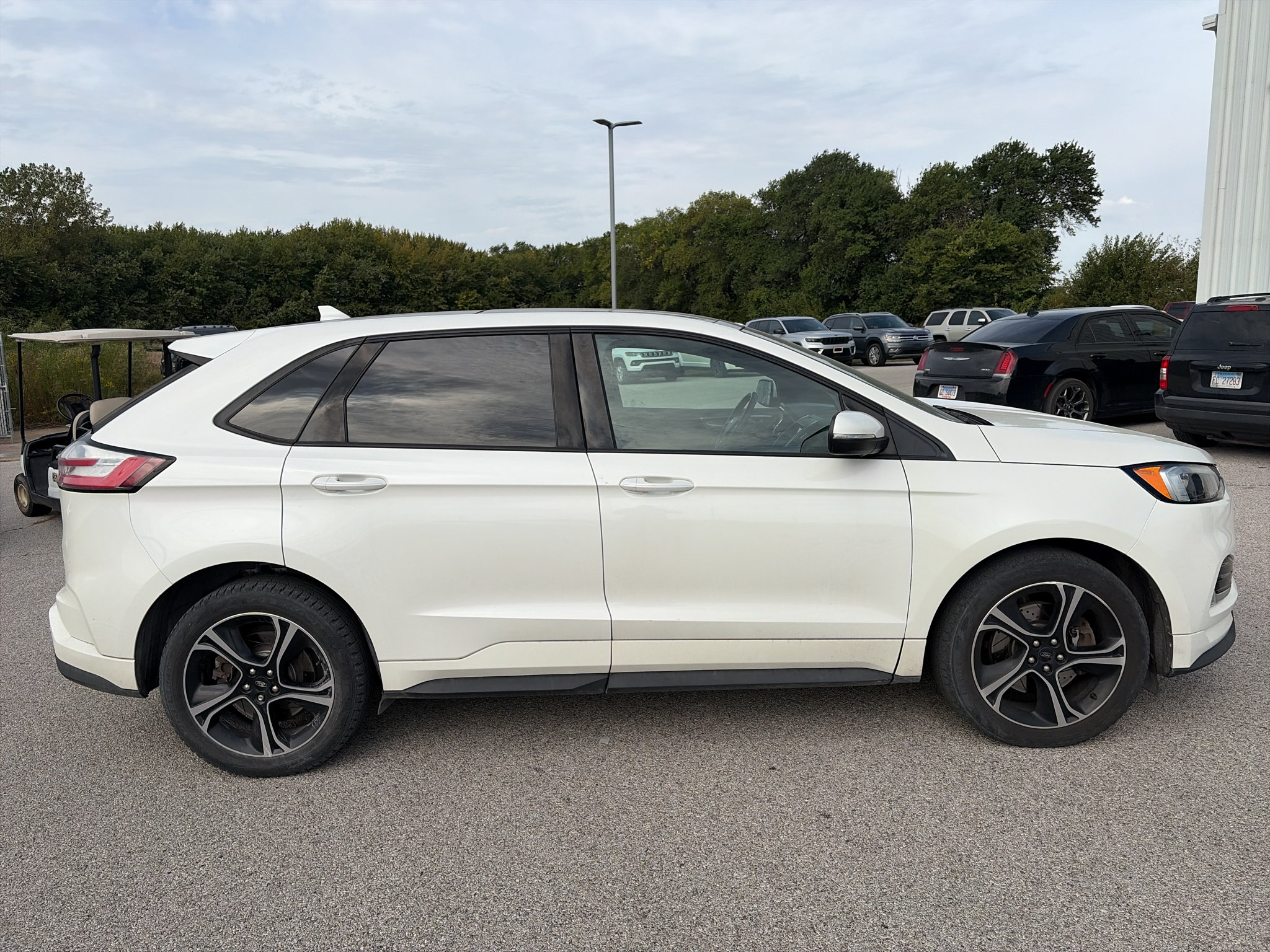Used 2020 Ford Edge ST w/ Cold Weather Package AWD/4WD image 2