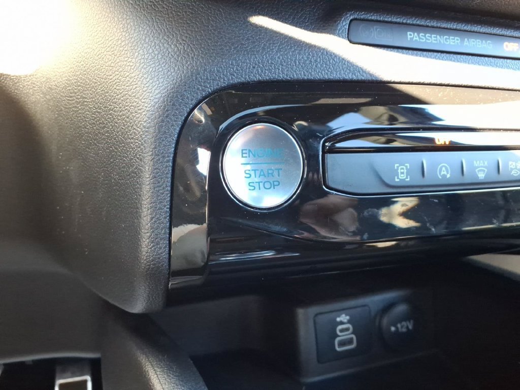 Used 2024 Ford Escape ST-Line w/ Tech Pack #1 AWD/4WD image 26