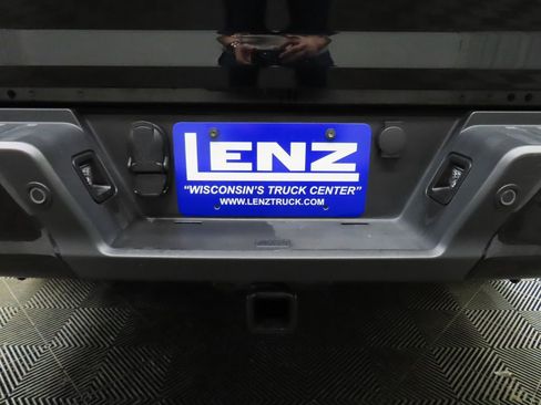 Used 2025 Ford F150 Lariat w/ Equipment Group 501A Mid image 47