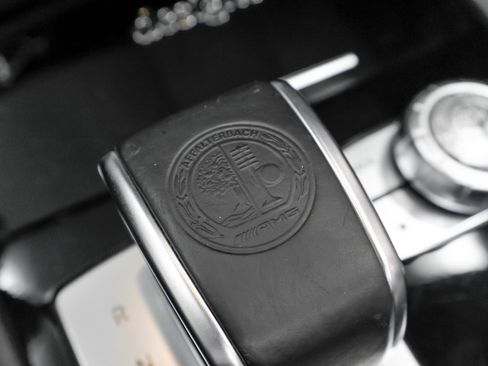 Used 2015 Mercedes-Benz SL 63 AMG w/ Driver Assistance Package image 39