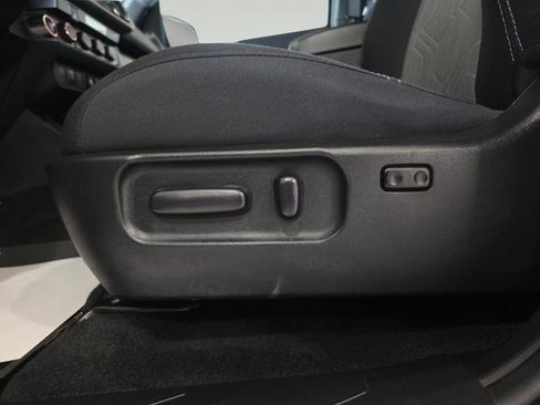 Used 2023 Toyota Tacoma TRD Off-Road image 13