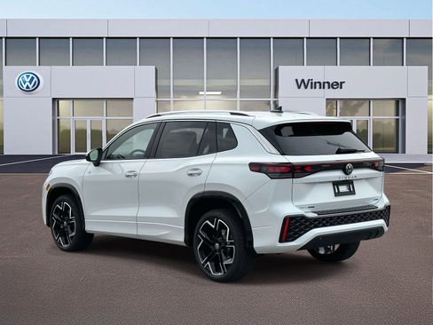 New 2026 Volkswagen Tiguan SEL R-Line image 3