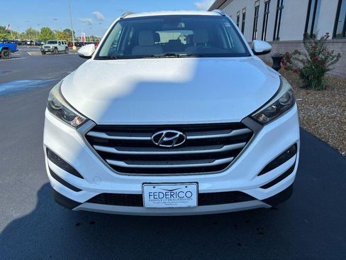 Used 2017 Hyundai Tucson Sport AWD/4WD image 9