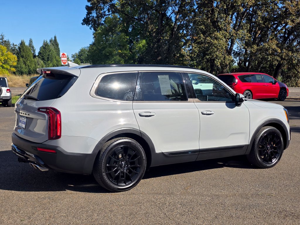Used 2022 Kia Telluride SX w/ SX Prestige Package AWD/4WD image 34