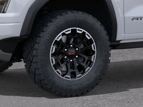 New 2026 GMC Canyon AT4 w/ Technology Plus Package AWD/4WD image 9