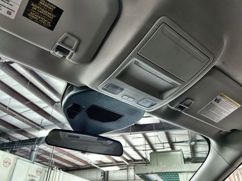 Used 2025 Ford Escape Active image 31