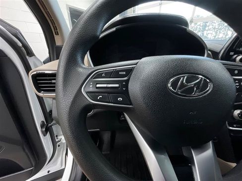Used 2020 Hyundai Santa Fe SEL FWD image 20