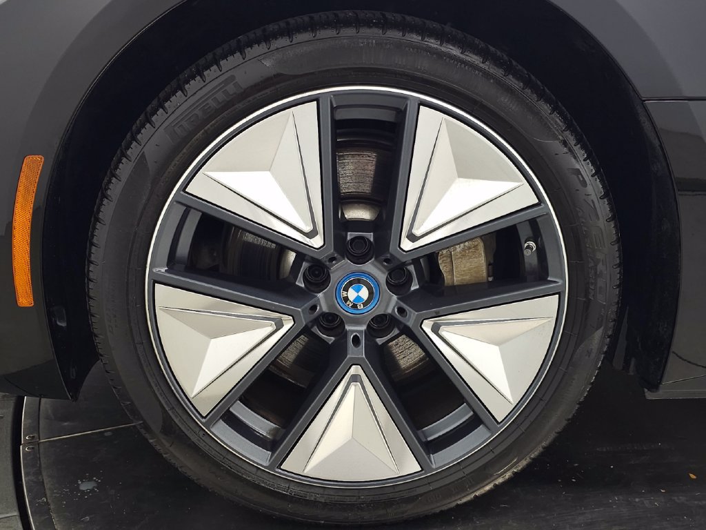 Used 2024 BMW i4 eDrive35 w/ Convenience Package RWD image 13