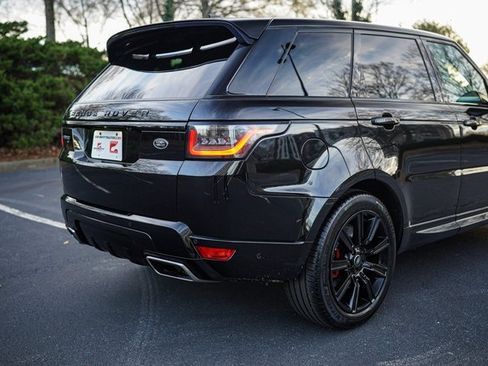 Used 2020 Land Rover Range Rover Sport HST image 10