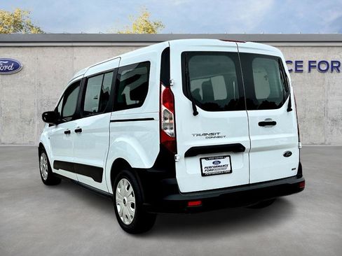 Certified 2022 Ford Transit Connect XL image 10