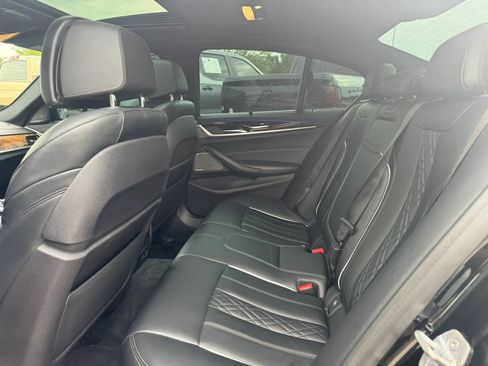 Used 2020 BMW M550i xDrive w/ Executive Package AWD/4WD image 8