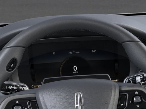 New 2026 Lincoln Corsair Premiere AWD/4WD image 13