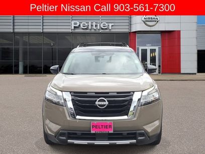Used 2024 Nissan Pathfinder Platinum
