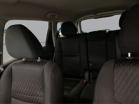 Used 2020 Nissan Rogue SV image 20