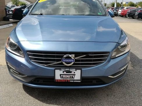 Used 2015 Volvo V60 T5 Platinum image 6