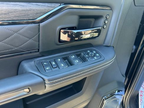 New 2026 RAM 2500 Limited image 30