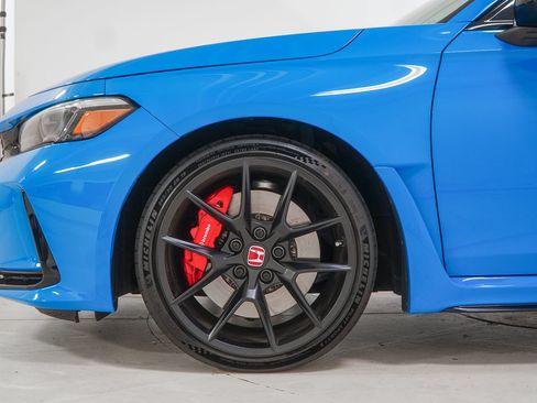 Used 2025 Honda Civic Type R image 17