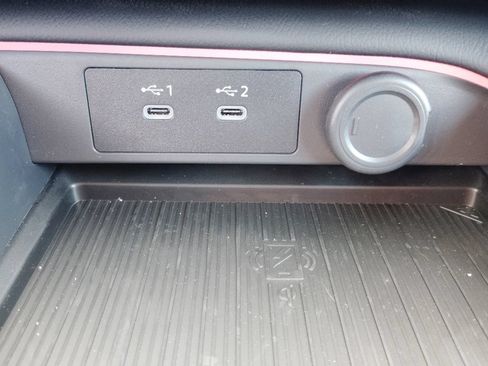 New 2026 Nissan Sentra SR w/ Floor Mat Package FWD image 21