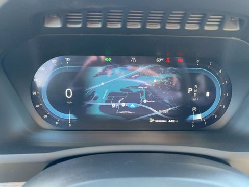 Certified 2025 Volvo XC90 B5 Plus image 17