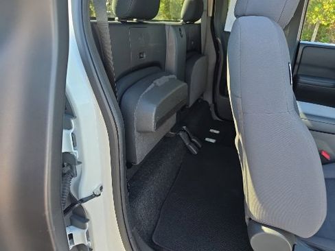 Used 2022 Nissan Frontier S w/ Technology Package image 16